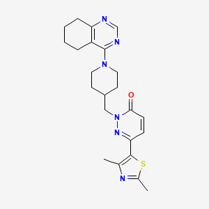 6-(2,4-Dimethyl-1,3-thiazol-5-yl)-2-{[1-(5,6,7,8-tetrahydroquinazolin-4-yl)piperidin-4-yl]methyl}-2,3-dihydropyridazin-3-one