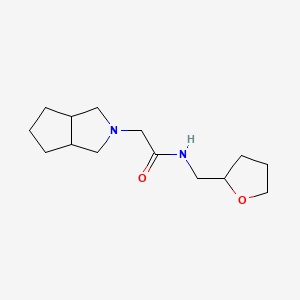 molecular formula C14H24N2O2 B12249579 2-{octahydrocyclopenta[c]pyrrol-2-yl}-N-[(oxolan-2-yl)methyl]acetamide 