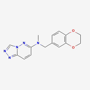 molecular formula C15H15N5O2 B12262965 N-[(2,3-dihydro-1,4-benzodioxin-6-yl)methyl]-N-methyl-[1,2,4]triazolo[4,3-b]pyridazin-6-amine 