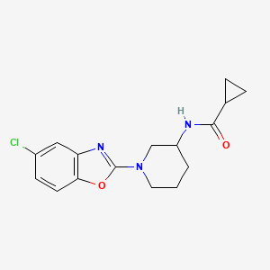 molecular formula C16H18ClN3O2 B12263457 N-[1-(5-chloro-1,3-benzoxazol-2-yl)piperidin-3-yl]cyclopropanecarboxamide 