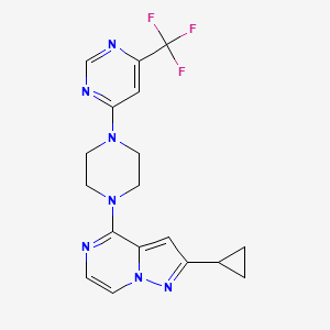 molecular formula C18H18F3N7 B12264606 4-(4-{2-Cyclopropylpyrazolo[1,5-a]pyrazin-4-yl}piperazin-1-yl)-6-(trifluoromethyl)pyrimidine 