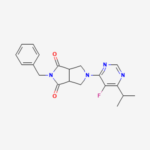 2-Benzyl-5-[5-fluoro-6-(propan-2-yl)pyrimidin-4-yl]-octahydropyrrolo[3,4-c]pyrrole-1,3-dione