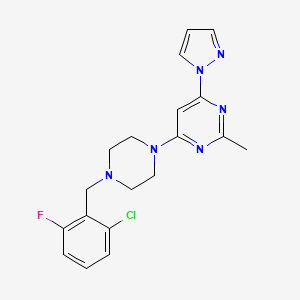 4-{4-[(2-chloro-6-fluorophenyl)methyl]piperazin-1-yl}-2-methyl-6-(1H-pyrazol-1-yl)pyrimidine