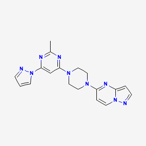 molecular formula C18H19N9 B12266617 2-methyl-4-(1H-pyrazol-1-yl)-6-(4-{pyrazolo[1,5-a]pyrimidin-5-yl}piperazin-1-yl)pyrimidine 