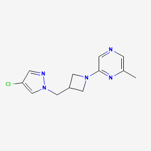 molecular formula C12H14ClN5 B12267281 2-{3-[(4-chloro-1H-pyrazol-1-yl)methyl]azetidin-1-yl}-6-methylpyrazine 