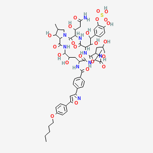 molecular formula C56H71N9O23S B1226895 [5-[2-[3-(3-氨基-1-羟基-3-氧代丙基)-11,20,21,25-四羟基-15-(1-羟乙基)-26-甲基-2,5,8,14,17,23-六氧代-18-[[4-[5-(4-戊氧基苯基)-1,2-恶唑-3-基]苯甲酰]氨基]-1,4,7,13,16,22-六氮三环[22.3.0.09,13]七二十七烷-6-基]-1,2-二羟乙基]-2-羟苯基] 氢硫酸盐 
