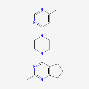 molecular formula C17H22N6 B12269205 4-methyl-6-(4-{2-methyl-5H,6H,7H-cyclopenta[d]pyrimidin-4-yl}piperazin-1-yl)pyrimidine 