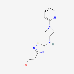 molecular formula C13H17N5OS B12269302 3-(2-methoxyethyl)-N-[1-(pyridin-2-yl)azetidin-3-yl]-1,2,4-thiadiazol-5-amine 