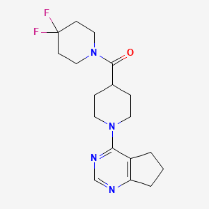 molecular formula C18H24F2N4O B12270415 1-{5H,6H,7H-cyclopenta[d]pyrimidin-4-yl}-4-(4,4-difluoropiperidine-1-carbonyl)piperidine 