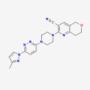 molecular formula C21H22N8O B12272071 2-{4-[6-(3-methyl-1H-pyrazol-1-yl)pyridazin-3-yl]piperazin-1-yl}-5H,7H,8H-pyrano[4,3-b]pyridine-3-carbonitrile 