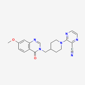 molecular formula C20H20N6O2 B12273717 3-{4-[(7-Methoxy-4-oxo-3,4-dihydroquinazolin-3-yl)methyl]piperidin-1-yl}pyrazine-2-carbonitrile 