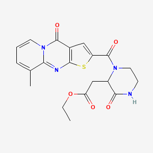 molecular formula C20H20N4O5S B1227621 乙酸{1-[(9-甲基-4-氧代-4H-吡啶并[1,2-a]噻吩[2,3-d]嘧啶-2-基)羰基]-3-氧代哌嗪-2-基}酯 