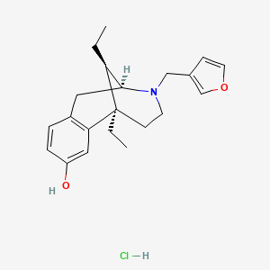 molecular formula C21H28ClNO2 B1228037 (+-)-2-(3-Furylmethyl)-2'-hydroxy-5,9-alpha-diaethyl-6,7-benzomorphan-hydrochlorid [German] CAS No. 61849-15-8