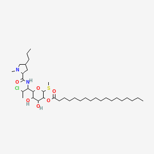 molecular formula C36H67ClN2O6S B12287220 [6-[2-Chloro-1-[(1-methyl-4-propylpyrrolidine-2-carbonyl)amino]propyl]-4,5-dihydroxy-2-methylsulfanyloxan-3-yl] octadecanoate 