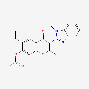 molecular formula C22H20N2O4 B1229477 [6-乙基-2-甲基-3-(1-甲基苯并咪唑-2-基)-4-氧代色满-7-基]乙酸酯 