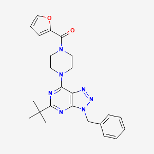 molecular formula C24H27N7O2 B1229660 [4-[5-Tert-butyl-3-(phenylmethyl)-7-triazolo[4,5-d]pyrimidinyl]-1-piperazinyl]-(2-furanyl)methanone 