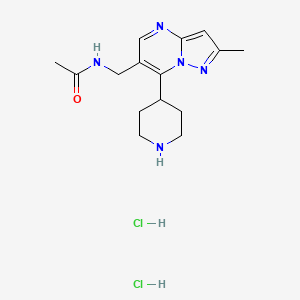 molecular formula C15H23Cl2N5O B12299587 N-((2-methyl-7-(piperidin-4-yl)pyrazolo[1,5-a]pyrimidin-6-yl)methyl)acetamide dihydrochloride 