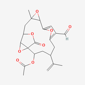 molecular formula C22H24O8 B12301330 (7-Formyl-12-methyl-17-oxo-4-prop-1-en-2-yl-11,16,18,19-tetraoxapentacyclo[12.2.2.16,9.01,15.010,12]nonadeca-6,8-dien-2-yl) acetate 