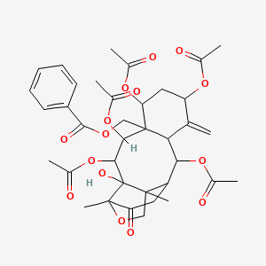 molecular formula C37H44O15 B12304921 (3,4,6,8,11-Pentaacetyloxy-2-hydroxy-1,15-dimethyl-9-methylidene-14-oxo-16-oxatetracyclo[10.5.0.02,15.05,10]heptadecan-5-yl)methyl benzoate 