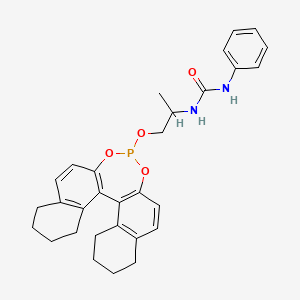 molecular formula C30H33N2O4P B12306227 1-[1-(12,14-Dioxa-13-phosphapentacyclo[13.8.0.02,11.03,8.018,23]tricosa-1(15),2(11),3(8),9,16,18(23)-hexaen-13-yloxy)propan-2-yl]-3-phenylurea 