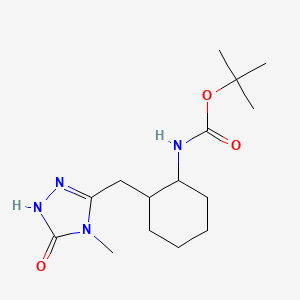 molecular formula C15H26N4O3 B12309467 rac-tert-butyl N-[(1R,2R)-2-[(4-methyl-5-oxo-4,5-dihydro-1H-1,2,4-triazol-3-yl)methyl]cyclohexyl]carbamate, cis 