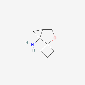 molecular formula C8H13NO B12310553 rac-(1R,5R)-3-oxaspiro[bicyclo[3.1.0]hexane-2,1'-cyclobutane]-1-amine, cis 