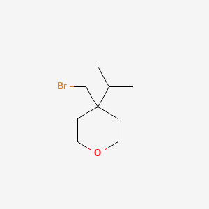 molecular formula C9H17BrO B12314967 4-(Bromomethyl)-4-(propan-2-YL)oxane 