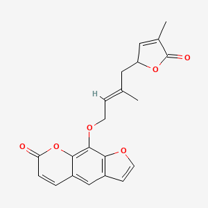 molecular formula C21H18O6 B1231695 克劳森香豆素 CAS No. 87838-97-9