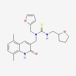molecular formula C23H27N3O3S B1231752 1-[(5,8-dimethyl-2-oxo-1H-quinolin-3-yl)methyl]-1-(2-furanylmethyl)-3-(2-oxolanylmethyl)thiourea 