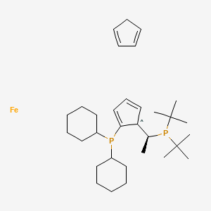 molecular formula C32H53FeP2 B12329850 (S)-1-[(R)-2-(Dicyclohexylphosphino)ferrocenyl]ethyldi-tert-butylphosphine 