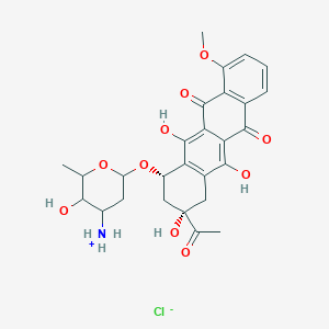 molecular formula C27H30ClNO10 B1234070 [(6-[[(1S,3S)-3-乙酰基-3,5,12-三羟基-10-甲氧基-6,11-二氧代-2,4-二氢-1H-四苯并-1-基]氧基]-3-羟基-2-甲基氧杂-4-基]氮杂鎓；氯化物 