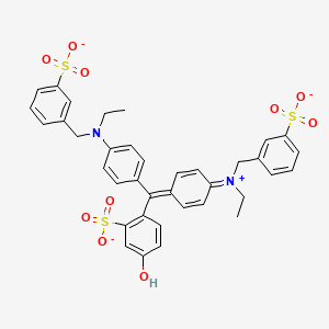 2-{(4-{Ethyl[(3-sulfonatophenyl)methyl]amino}phenyl)[4-{ethyl[(3-sulfonatophenyl)methyl]iminio}cyclohexa-2,5-dien-1-ylidene]methyl}-5-hydroxybenzene-1-sulfonate