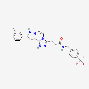 molecular formula C26H29F3N6O B12345878 3-[11-(3,4-dimethylphenyl)-3,4,6,9,10-pentaazatricyclo[7.3.0.0^{2,6}]dodeca-1(12),2,4,7,10-pentaen-5-yl]-N-{[4-(trifluoromethyl)phenyl]methyl}propanamide 