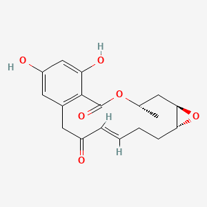 molecular formula C18H20O6 B1234869 2H-Oxireno[e][2]benzoxacyclotetradecin-6,12(3H,7H)-dione, 1a,14,15,15a-tetrahydro-9,11-dihydroxy-14-methyl-, (1aR,14S,15aR)- 