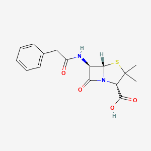 molecular formula C16H18N2O4S B1235908 (2S,5S,6R)-3,3-dimethyl-7-oxo-6-[(1-oxo-2-phenylethyl)amino]-4-thia-1-azabicyclo[3.2.0]heptane-2-carboxylic acid 