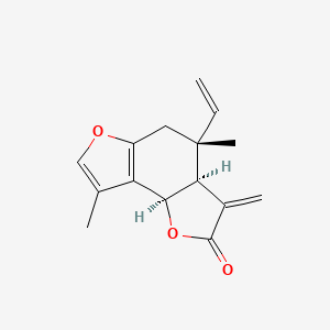 molecular formula C15H16O3 B1236980 异林德拉内酯 CAS No. 957-66-4