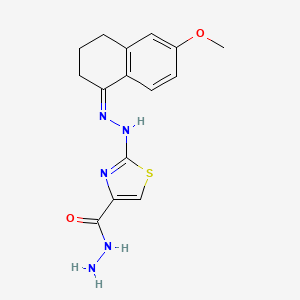 molecular formula C15H17N5O2S B1238603 2-[(2Z)-2-(6-甲氧基-3,4-二氢-2H-萘-1-亚甲基)肼基]-1,3-噻唑-4-甲酰肼 