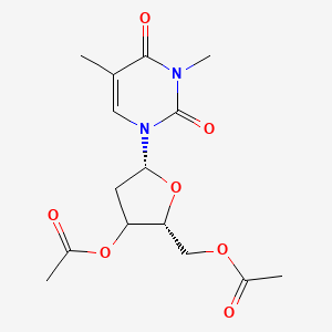 [(2R,5R)-3-acetyloxy-5-(3,5-dimethyl-2,4-dioxopyrimidin-1-yl)oxolan-2-yl]methyl acetate