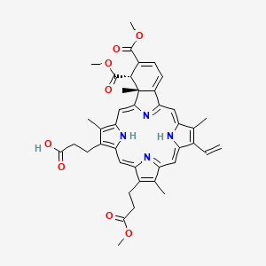 molecular formula C41H42N4O8 B1241055 (2R,2(1)S)8-ethenyl-2(1),2(2)-bis(methoxycarbonyl)-13-(3-methoxy-3-oxopropyl)-2,7,12,18-tetramethyl-2,2(1)-dihydrobenzo[b]porphyrin-17-propanoic acid CAS No. 142878-05-5