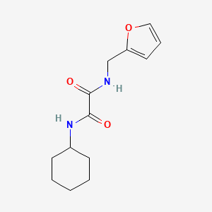 N-cyclohexyl-N'-(furan-2-ylmethyl)ethanediamide