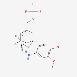 molecular formula C20H26F3NO3 B12455697 4,5-dimethoxy-2-[(5R,7S)-3-[(trifluoromethoxy)methyl]adamantan-1-yl]aniline 