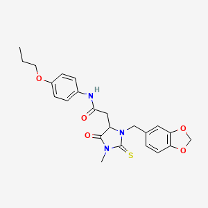 2-(3-Benzo[1,3]dioxol-5-ylmethyl-1-methyl-5-oxo-2-thioxo-imidazolidin-4-yl)-N-(4-propoxy-phenyl)-acetamide