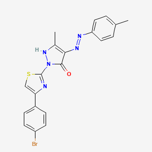 (4E)-2-[4-(4-bromophenyl)-1,3-thiazol-2-yl]-5-methyl-4-[2-(4-methylphenyl)hydrazinylidene]-2,4-dihydro-3H-pyrazol-3-one