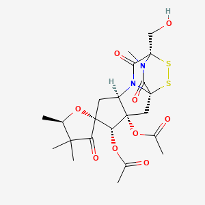 molecular formula C22H28N2O9S2 B1247608 [(1R,3S,4S,5R,5'R,7R,10R)-3-acetyloxy-10-(hydroxymethyl)-4',4',5',14-tetramethyl-3',9,13-trioxospiro[11,12-dithia-8,14-diazatetracyclo[8.2.2.01,8.03,7]tetradecane-5,2'-oxolane]-4-yl] acetate 