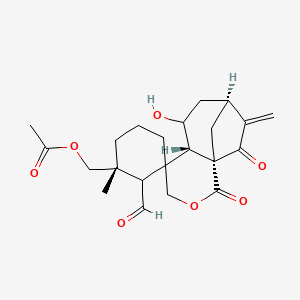 molecular formula C22H28O7 B1247708 [(1S,1'R,6S,9S)-2'-formyl-7-hydroxy-1'-methyl-10-methylidene-2,11-dioxospiro[3-oxatricyclo[7.2.1.01,6]dodecane-5,3'-cyclohexane]-1'-yl]methyl acetate 