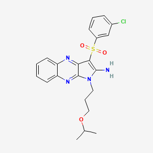 molecular formula C22H23ClN4O3S B12490659 3-[(3-chlorophenyl)sulfonyl]-1-[3-(propan-2-yloxy)propyl]-1H-pyrrolo[2,3-b]quinoxalin-2-amine 