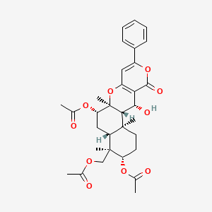 molecular formula C32H38O10 B1249197 (3S,4R,4aR,6S,6aS,12R,12aS,12bS)-3,6-bis(acetyloxy)-4-[(acetyloxy)methyl]-1,3,4,4a,5,6,6a,12,12a,12b-decahydro-12-hydroxy-4,6a,12b-trimethyl-9-phenyl-2H,11H-naphtho[2,1-b]pyrano[3,4-e]pyran-11-one CAS No. 189564-20-3