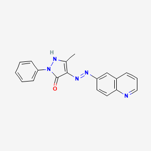 molecular formula C19H15N5O B12495237 (4Z)-5-methyl-2-phenyl-4-[2-(quinolin-6-yl)hydrazinylidene]-2,4-dihydro-3H-pyrazol-3-one 