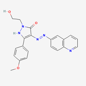 molecular formula C21H19N5O3 B12495242 (4E)-2-(2-hydroxyethyl)-5-(4-methoxyphenyl)-4-[2-(quinolin-6-yl)hydrazinylidene]-2,4-dihydro-3H-pyrazol-3-one 