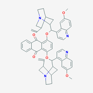 1,4-Bis((6-methoxyquinolin-4-yl)(5-vinylquinuclidin-2-yl)methoxy)anthracene-9,10-dione